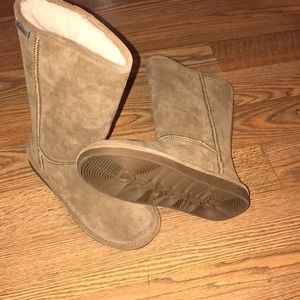 Brand new bear paw boots